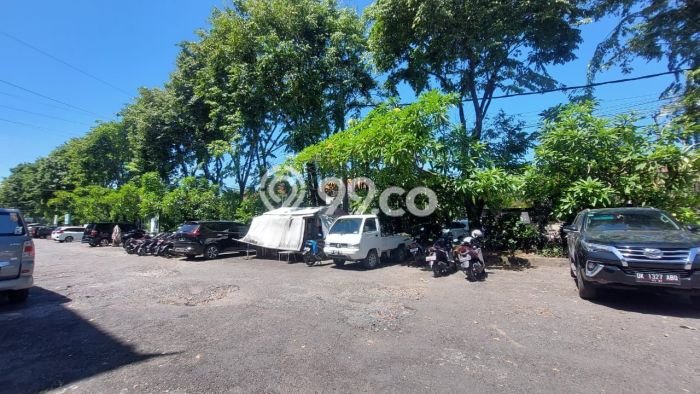 Unit Ruko Dijual di Badung LT 150m2 & LB 375m2 Unit Ruko Dijual di Badung LT 150m2 & LB 375m2