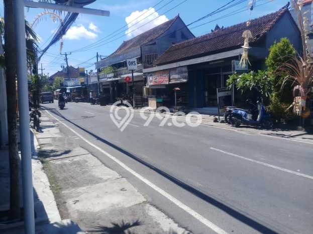 Rumah Luxury di Badung Lokasi Strategis Kondisi Baik Rumah Luxury di Badung Lokasi Strategis Kondisi Baik