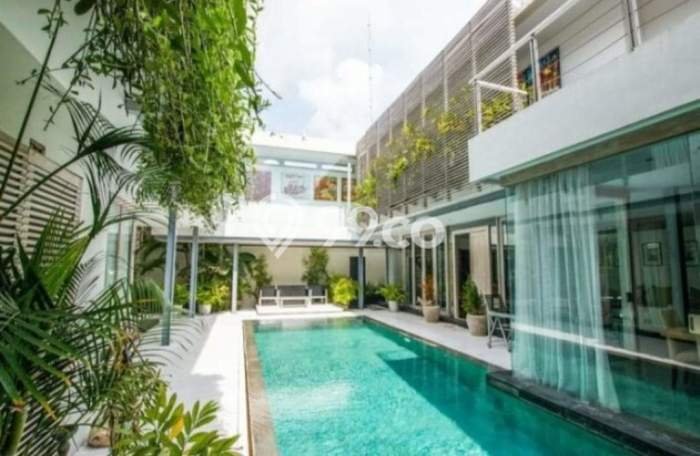 Dijual Rumah Mewah Elegan Dengan View Eksklusif di Seminyak, Badung Dijual Rumah Mewah Elegan Dengan View Eksklusif di Seminyak, Badung