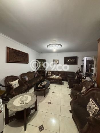 Rumah Mewah Siap Huni LT 714m2 di Kebayoran Baru, Jakarta Selatan Rumah Mewah Siap Huni LT 714m2 di Kebayoran Baru, Jakarta Selatan