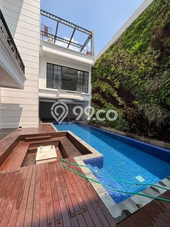 Rumah Eksklusif Dijual LT 1280m2 di Kebayoran Lama, Jakarta Selatan Rumah Eksklusif Dijual LT 1280m2 di Kebayoran Lama, Jakarta Selatan