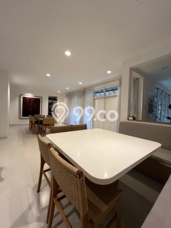 Rumah Eksklusif Siap Huni LT 520m2 di Kebayoran Baru, Jakarta Selatan Rumah Eksklusif Siap Huni LT 520m2 di Kebayoran Baru, Jakarta Selatan