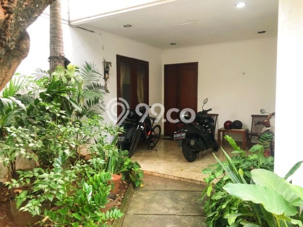 For Sale! Premium House LT 666m2 Desain Modern di Kemang For Sale! Premium House LT 666m2 Desain Modern di Kemang