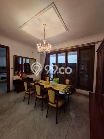 Hot Offer Hunian Premium Ideal dan Luas di Kebayoran Baru, Jakarta Selatan Hot Offer Hunian Premium Ideal dan Luas di Kebayoran Baru, Jakarta Selatan