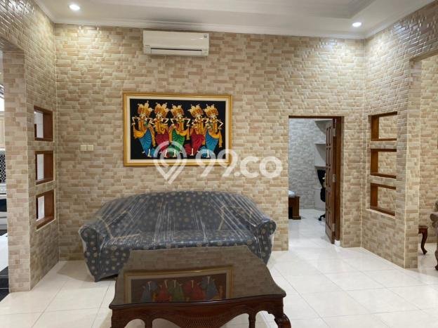 Lokasi terbaik! Rumah siap huni disewakan di Kebayoran Baru LB 400m2 Lokasi terbaik! Rumah siap huni disewakan di Kebayoran Baru LB 400m2