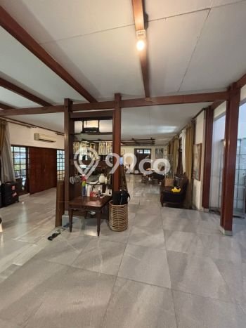 Rumah Mewah Siap Huni LT 714m2 di Kebayoran Baru, Jakarta Selatan Rumah Mewah Siap Huni LT 714m2 di Kebayoran Baru, Jakarta Selatan