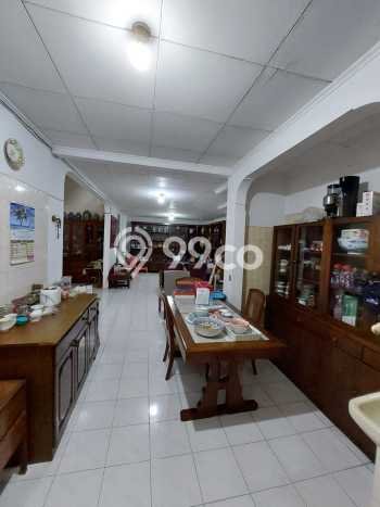 Rumah Mewah LB 140m2 Siap Huni Desain Elegan di Kalibata, Jakarta Selatan Rumah Mewah LB 140m2 Siap Huni Desain Elegan di Kalibata, Jakarta Selatan