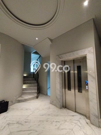 Rumah Elit Modern Siap Huni di Senopati Jakarta Selatan Rumah Elit Modern Siap Huni di Senopati Jakarta Selatan