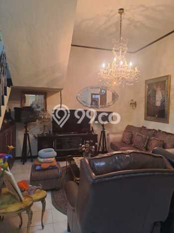 Dijual Rumah Luas Megah Dengan View Eksklusif di Senopati, Jakarta Selatan Dijual Rumah Luas Megah Dengan View Eksklusif di Senopati, Jakarta Selatan
