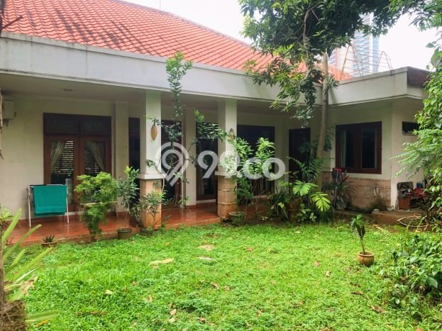 For Sale! Premium House LT 666m2 Desain Modern di Kemang For Sale! Premium House LT 666m2 Desain Modern di Kemang