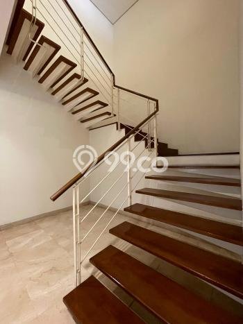 For Sale! Premium House LT 674m2 Desain Modern di Kemang For Sale! Premium House LT 674m2 Desain Modern di Kemang