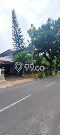 Rumah Elit LB 400m2 Siap Huni Desain Elegan di Bintaro, Tangerang Selatan Rumah Elit LB 400m2 Siap Huni Desain Elegan di Bintaro, Tangerang Selatan