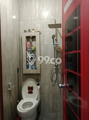 Rumah Luas Asri 2 KT Siap Pakai di Bintaro Tangerang Selatan Rumah Luas Asri 2 KT Siap Pakai di Bintaro Tangerang Selatan