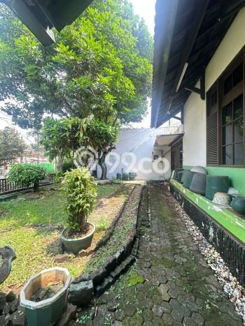 Ready to Use! Luxury House LT 735m2 Desain Elegan di Bintaro Ready to Use! Luxury House LT 735m2 Desain Elegan di Bintaro