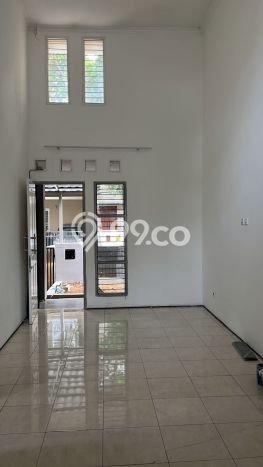 Jual Rumah Mewah Elegan Dengan View Eksklusif di Bintaro, Tangerang Selatan Jual Rumah Mewah Elegan Dengan View Eksklusif di Bintaro, Tangerang Selatan