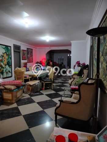 Rumah Elit LB 300m2 Siap Pakai Desain Elegan di Bintaro, Tangerang Selatan Rumah Elit LB 300m2 Siap Pakai Desain Elegan di Bintaro, Tangerang Selatan