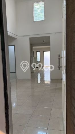 Jual Rumah Mewah Elegan Dengan View Eksklusif di Bintaro, Tangerang Selatan Jual Rumah Mewah Elegan Dengan View Eksklusif di Bintaro, Tangerang Selatan