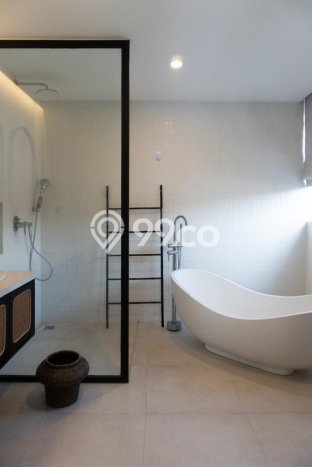 KESEMPATAN EMAS! Vila di , Luas 500m2m², Lokasi Elite dengan privasi terjaga KESEMPATAN EMAS! Vila di , Luas 500m2m², Lokasi Elite dengan privasi terjaga