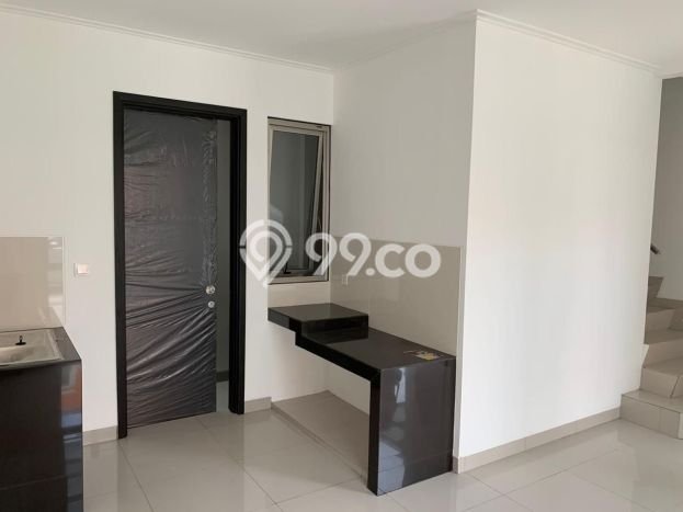 For Sale Hunian Rumah Terawat 2 KT di Pantai Indah Kapuk 2, Jakarta Utara For Sale Hunian Rumah Terawat 2 KT di Pantai Indah Kapuk 2, Jakarta Utara