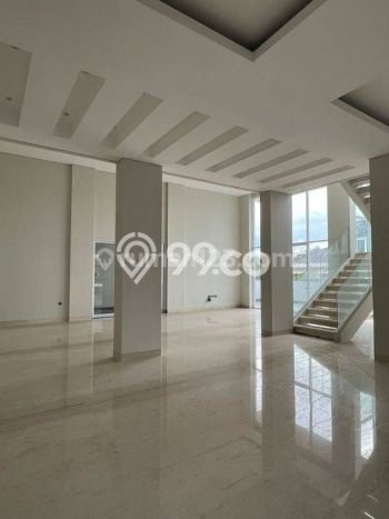 Rumah Elit Modern Tanpa Renovasi di Pantai Indah Kapuk Jakarta Utara Rumah Elit Modern Tanpa Renovasi di Pantai Indah Kapuk Jakarta Utara