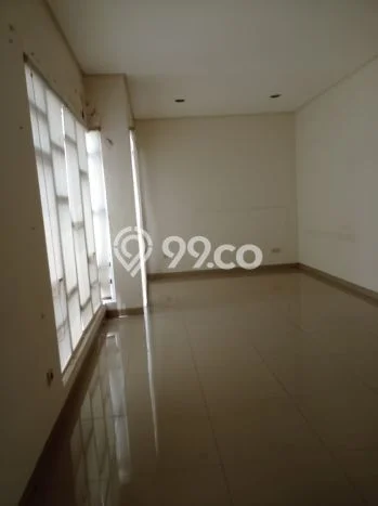 Hunian Elit LB 250m2 Siap Huni Desain Elegan di Cengkareng Barat, Jakarta Barat Hunian Elit LB 250m2 Siap Huni Desain Elegan di Cengkareng Barat, Jakarta Barat