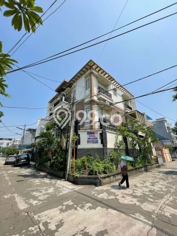 Rumah Luxury Modern Siap Huni di Muara Karang Jakarta Utara Rumah Luxury Modern Siap Huni di Muara Karang Jakarta Utara