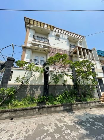 Rumah Luxury Modern Siap Huni di Muara Karang Jakarta Utara Rumah Luxury Modern Siap Huni di Muara Karang Jakarta Utara