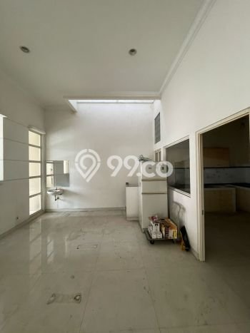 Rumah Elit LB 300m2 Siap Pakai Desain Elegan di Muara Karang, Jakarta Utara Rumah Elit LB 300m2 Siap Pakai Desain Elegan di Muara Karang, Jakarta Utara
