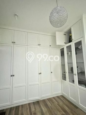 Rumah Elit Modern Tanpa Renovasi di Pluit Jakarta Utara Rumah Elit Modern Tanpa Renovasi di Pluit Jakarta Utara