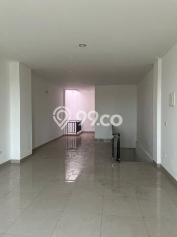 Unit Ruko Dijual di Jakarta Utara LT 65m2 & LB 180m2 Unit Ruko Dijual di Jakarta Utara LT 65m2 & LB 180m2