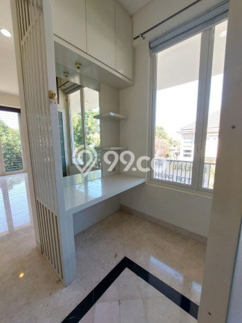 Investasi Masa Depan 3 Kamar Tidur Lokasi Strategis di Kawasan Berkembang Pakuwon City, Surabaya Investasi Masa Depan 3 Kamar Tidur Lokasi Strategis di Kawasan Berkembang Pakuwon City, Surabaya
