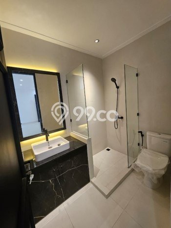 Rumah Mewah Dijual LT 152m2 di Rungkut, Surabaya Rumah Mewah Dijual LT 152m2 di Rungkut, Surabaya
