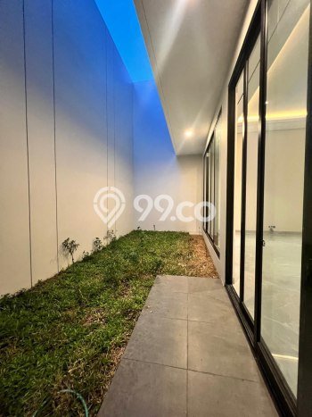 BEST PRICE! Rumah Berkualitas area , LT 313m2m² Bangunan 550m2m² BEST PRICE! Rumah Berkualitas area , LT 313m2m² Bangunan 550m2m²