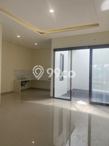 Dijual Rumah Mewah Exclusive di Rungkut, Surabaya Dijual Rumah Mewah Exclusive di Rungkut, Surabaya