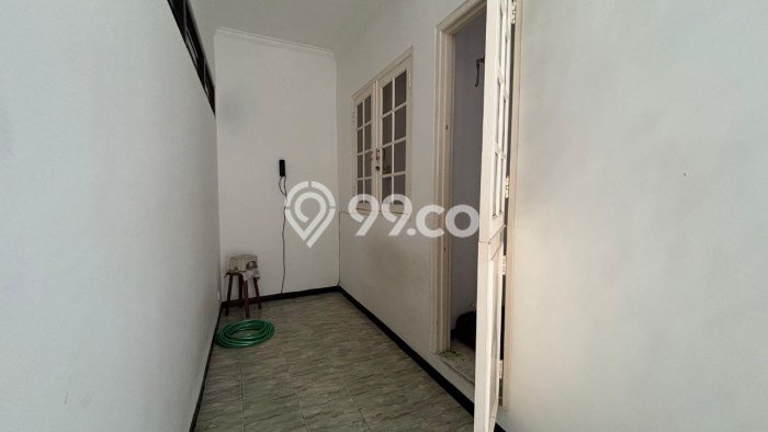 SPECIAL OFFER! Rumah Asri area Citraland, Luas 169m2m² LB 120m2m² SPECIAL OFFER! Rumah Asri area Citraland, Luas 169m2m² LB 120m2m²