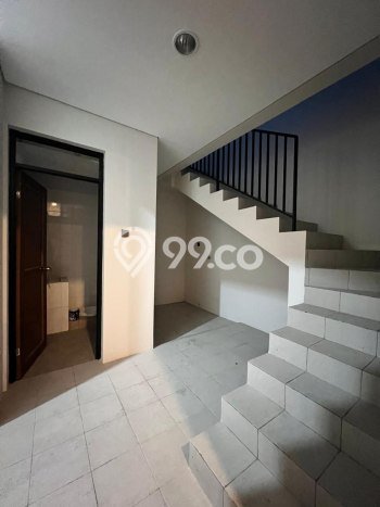 BEST PRICE! Rumah Berkualitas area , LT 313m2m² Bangunan 550m2m² BEST PRICE! Rumah Berkualitas area , LT 313m2m² Bangunan 550m2m²