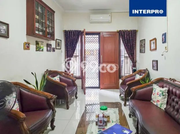 Rumah Luxury Modern Siap Huni di Meruya Jakarta Barat Rumah Luxury Modern Siap Huni di Meruya Jakarta Barat