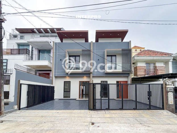 Jual Rumah Eksklusif 3 KT di Kav DKI, Jakarta Barat Jual Rumah Eksklusif 3 KT di Kav DKI, Jakarta Barat