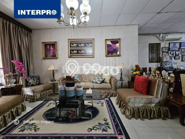 For Sale! Luxury House LT 320m2 Desain Modern di Kedoya Baru For Sale! Luxury House LT 320m2 Desain Modern di Kedoya Baru