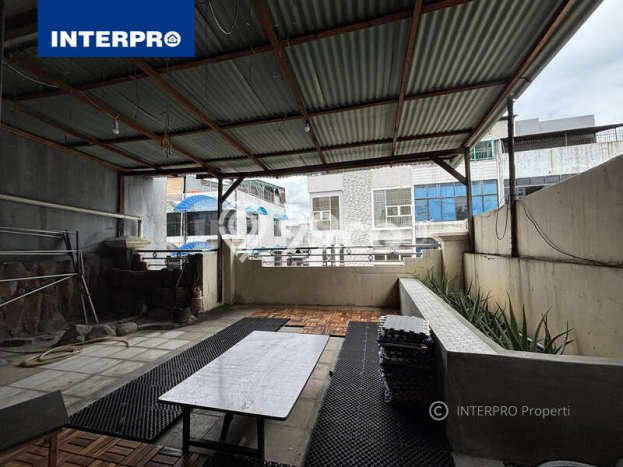 Properti Strategis 4 KT LT 127m2m² di Jelambar, Jakarta Barat Properti Strategis 4 KT LT 127m2m² di Jelambar, Jakarta Barat