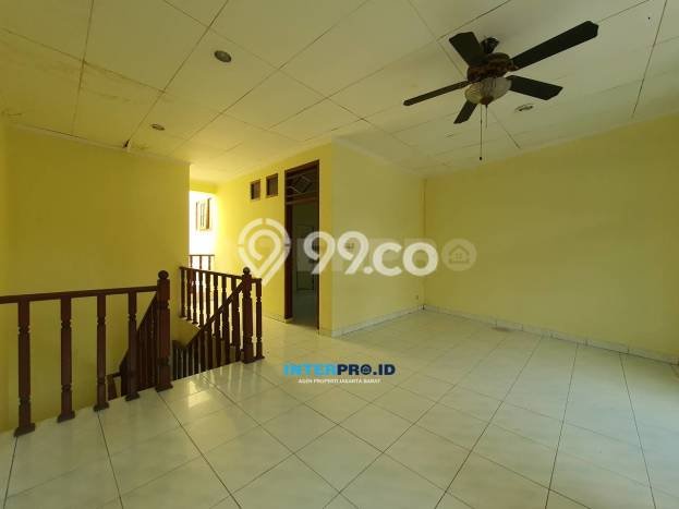 Rumah Luxury Modern Tanpa Renovasi di Meruya Jakarta Barat Rumah Luxury Modern Tanpa Renovasi di Meruya Jakarta Barat