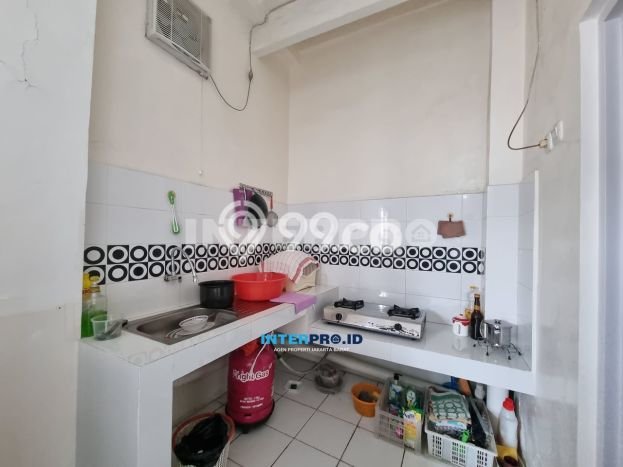 Ruko Dijual di Prime Area Jakarta Barat Luas 180m2 Ruko Dijual di Prime Area Jakarta Barat Luas 180m2