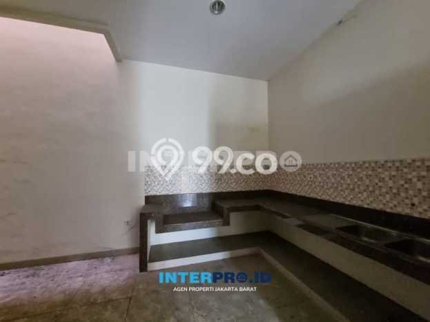 Jual Rumah Eksklusif 3 KT di Duri Kepa, Jakarta Barat Jual Rumah Eksklusif 3 KT di Duri Kepa, Jakarta Barat