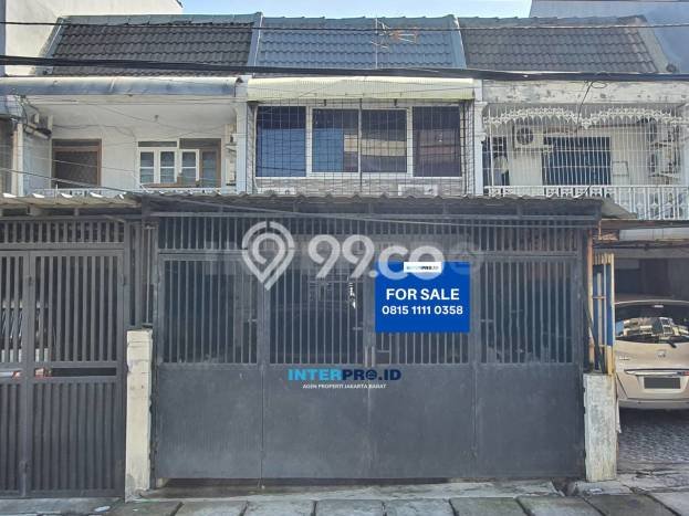 Rumah Luas Asri 3 KT Siap Pakai di Taman Ratu Jakarta Barat Rumah Luas Asri 3 KT Siap Pakai di Taman Ratu Jakarta Barat