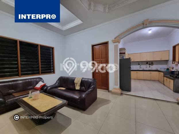 For Sale! Premium House LT 239m2 Desain Elegan di Taman Ratu For Sale! Premium House LT 239m2 Desain Elegan di Taman Ratu
