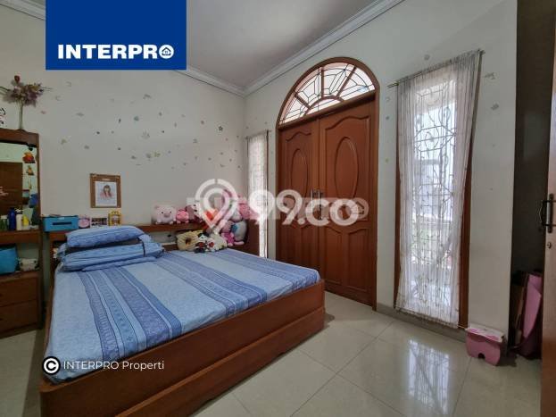 For Sale! Premium House LT 239m2 Desain Elegan di Taman Ratu For Sale! Premium House LT 239m2 Desain Elegan di Taman Ratu