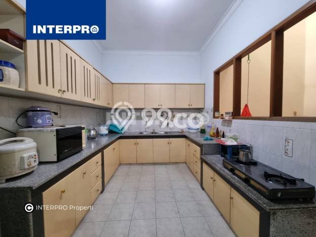 For Sale! Premium House LT 239m2 Desain Elegan di Taman Ratu For Sale! Premium House LT 239m2 Desain Elegan di Taman Ratu