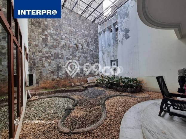 Rumah Mewah LB 470m2 Siap Huni Desain Elegan di Green garden, Jakarta Barat Rumah Mewah LB 470m2 Siap Huni Desain Elegan di Green garden, Jakarta Barat