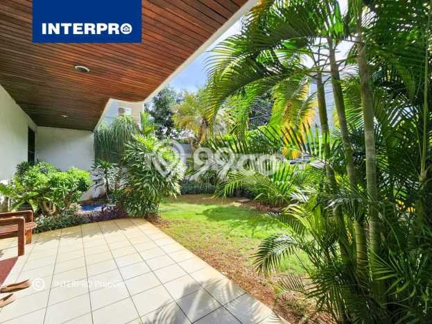 Rumah Elit Modern Siap Huni di Sunrise Garden Jakarta Barat Rumah Elit Modern Siap Huni di Sunrise Garden Jakarta Barat
