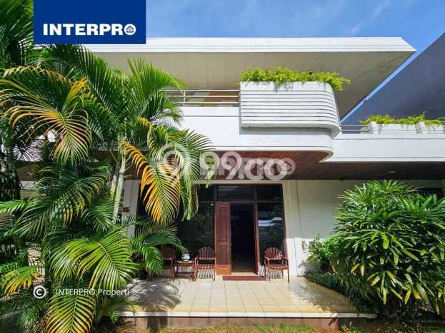 Rumah Elit Modern Siap Huni di Sunrise Garden Jakarta Barat Rumah Elit Modern Siap Huni di Sunrise Garden Jakarta Barat